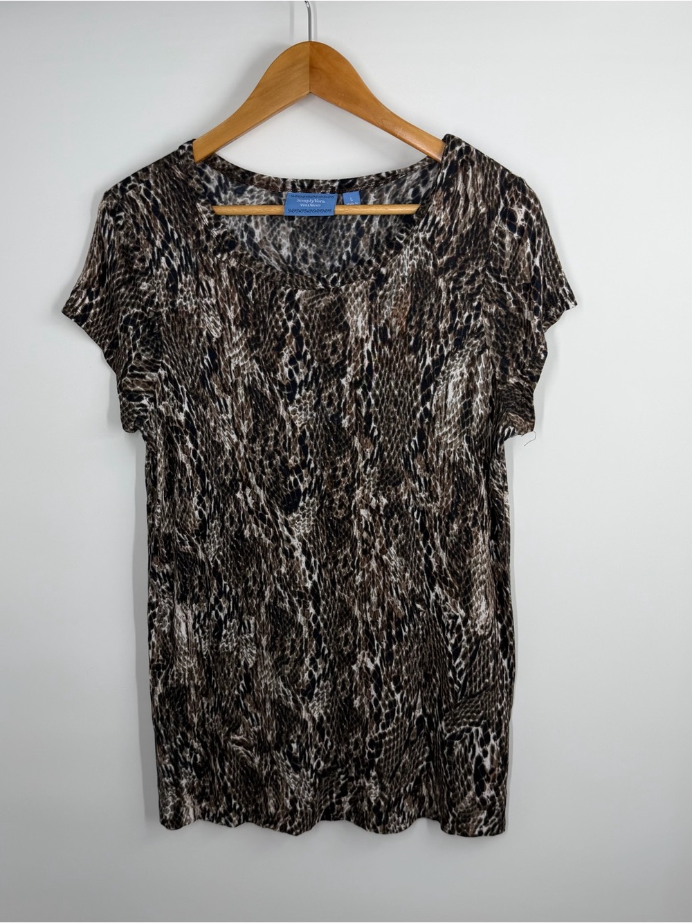 Simply Vera Vera Animal Print Short Sleeve Rayon Top